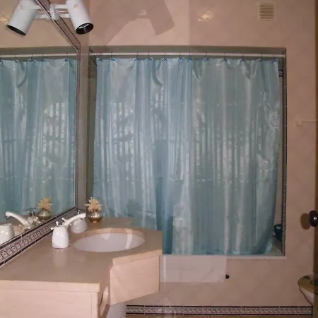 Alta Oura Top Floor Apartament
